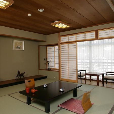 מלון טויאמה Yamada Onsen Genenro מראה חיצוני תמונה