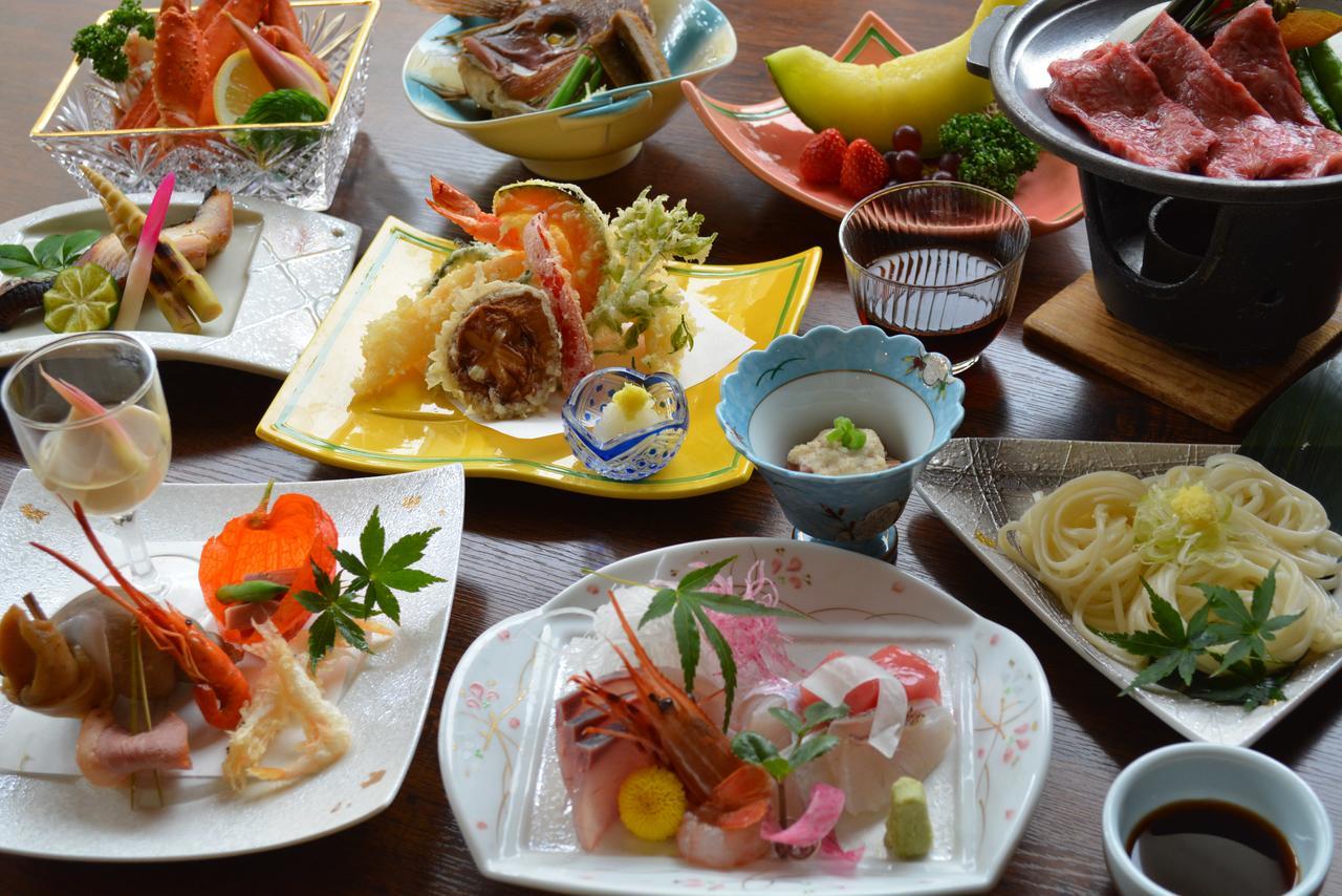 מלון טויאמה Yamada Onsen Genenro מראה חיצוני תמונה